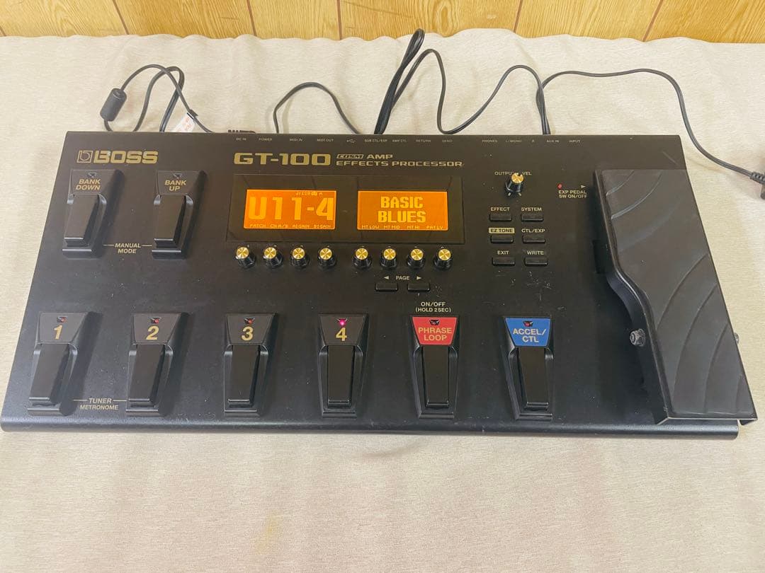 BOSS GT-100 マルチエフェクター ボス
