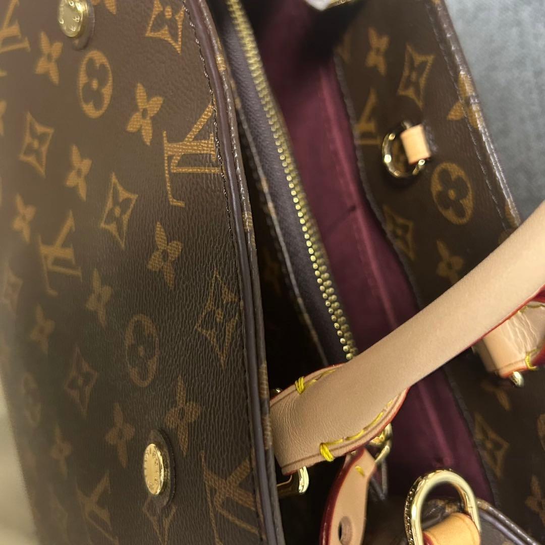 未使用LOUIS VUITTONノベルティトートバッグ　ショルダー付き