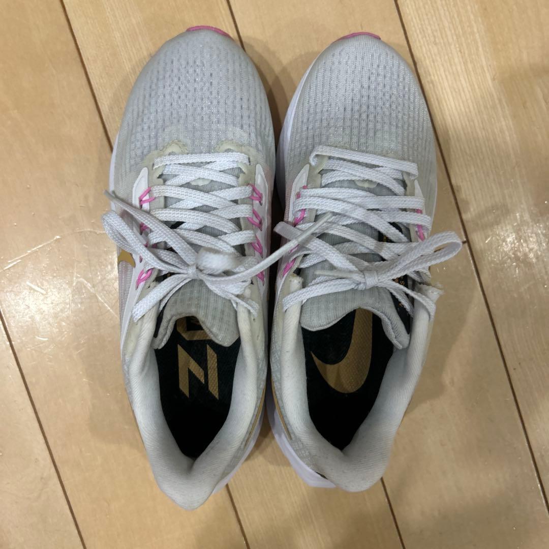 Nike ランニングシューズ レディース