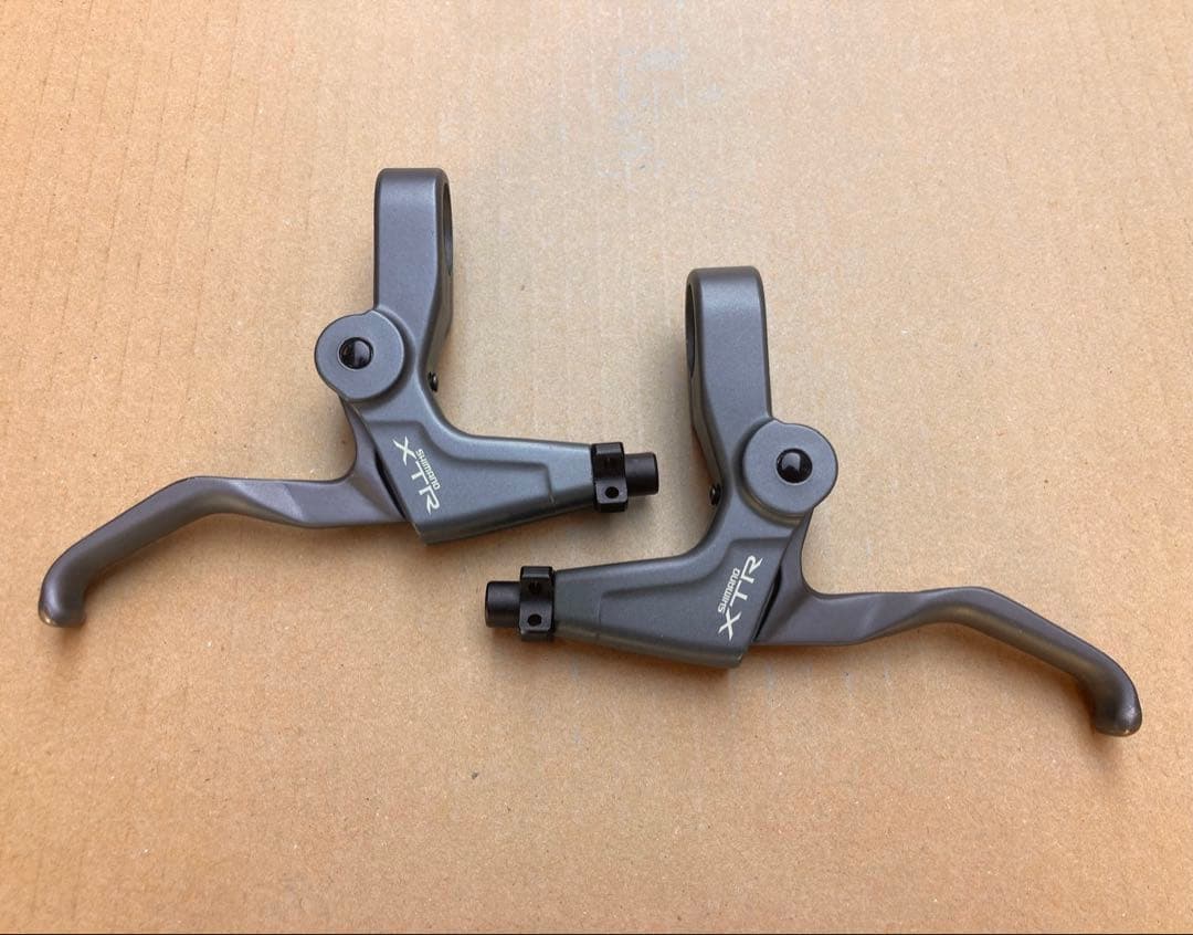 美品!! XTR Vブレーキレバー /BL-M950 / シマノ shimano