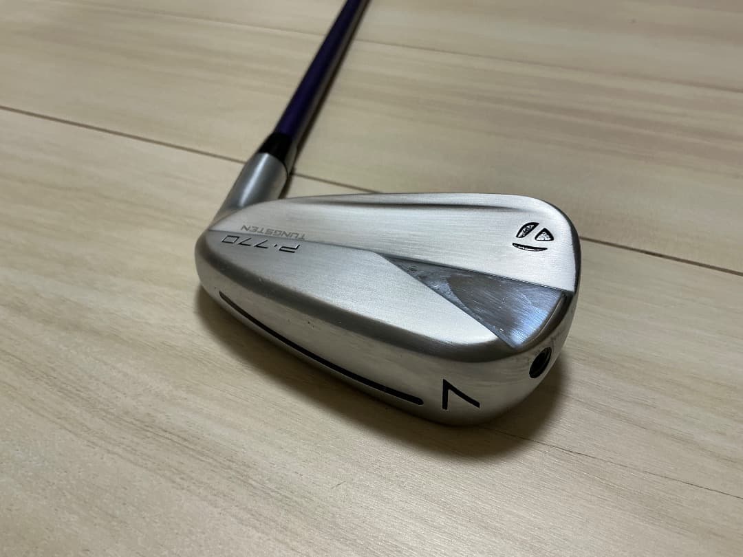 MCI プラクティスアイアン plus　7番　テーラーメイド（中古品）