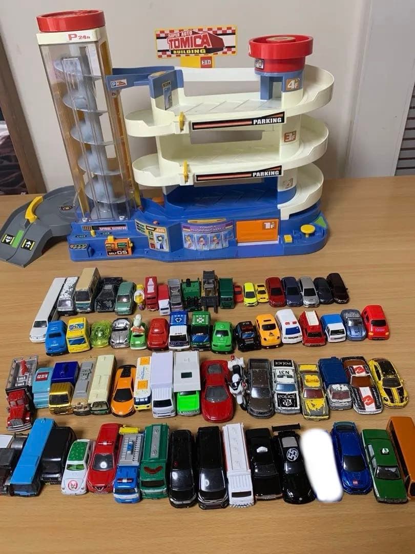 スーパーオートトミカビル　ミニカー70台セット