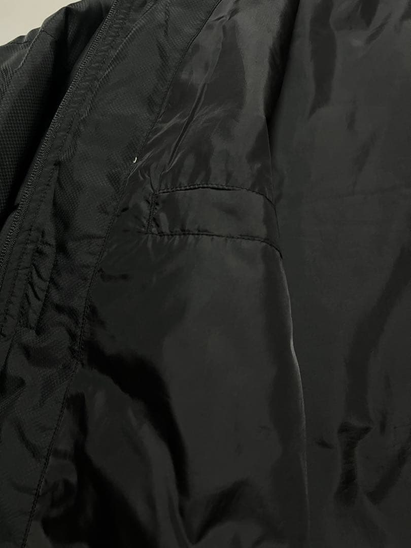★アディダス ダウン ベンチコート 黒 175cm男性着用