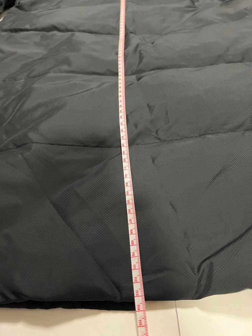 ★アディダス ダウン ベンチコート 黒 175cm男性着用