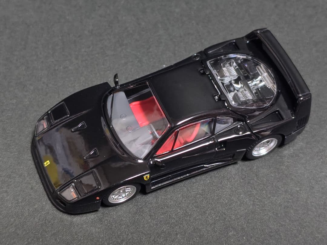トミカリミテッドヴィンテージ NEO 1/64 フェラーリ F40 黒