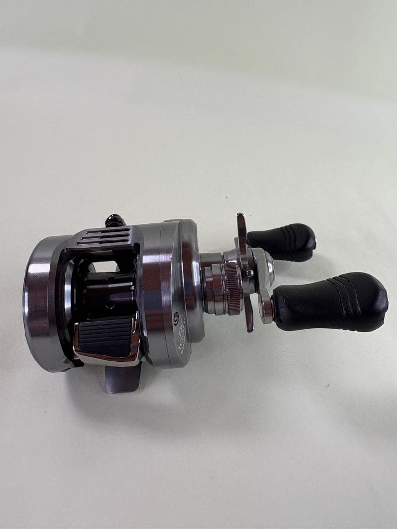 20 カルカッタ コンクエスト DC 100HG RIGHT