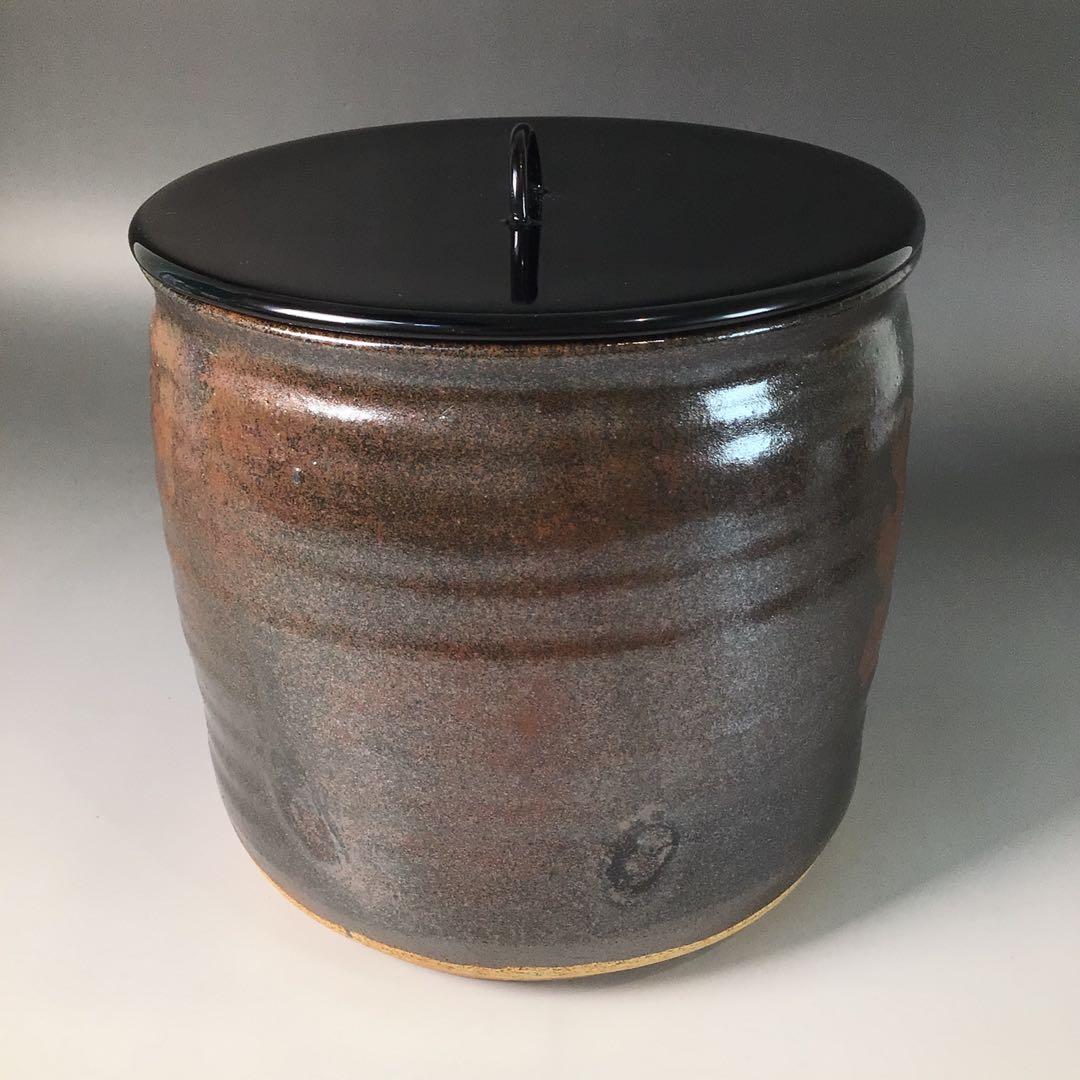 Ｒ９４４　水指　『桃山窯　林英仁造』『掛分』『一重口水指』　共箱　茶道具