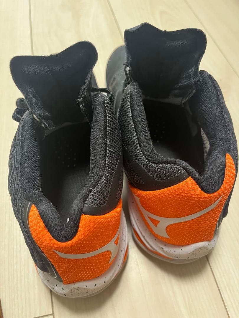 Mizuno Wave Lightning 8 バレーボールシューズ