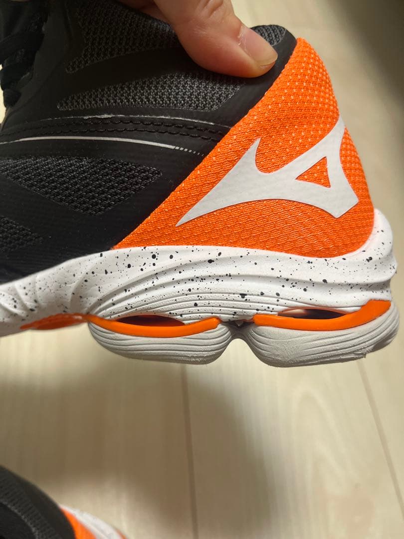 Mizuno Wave Lightning 8 バレーボールシューズ