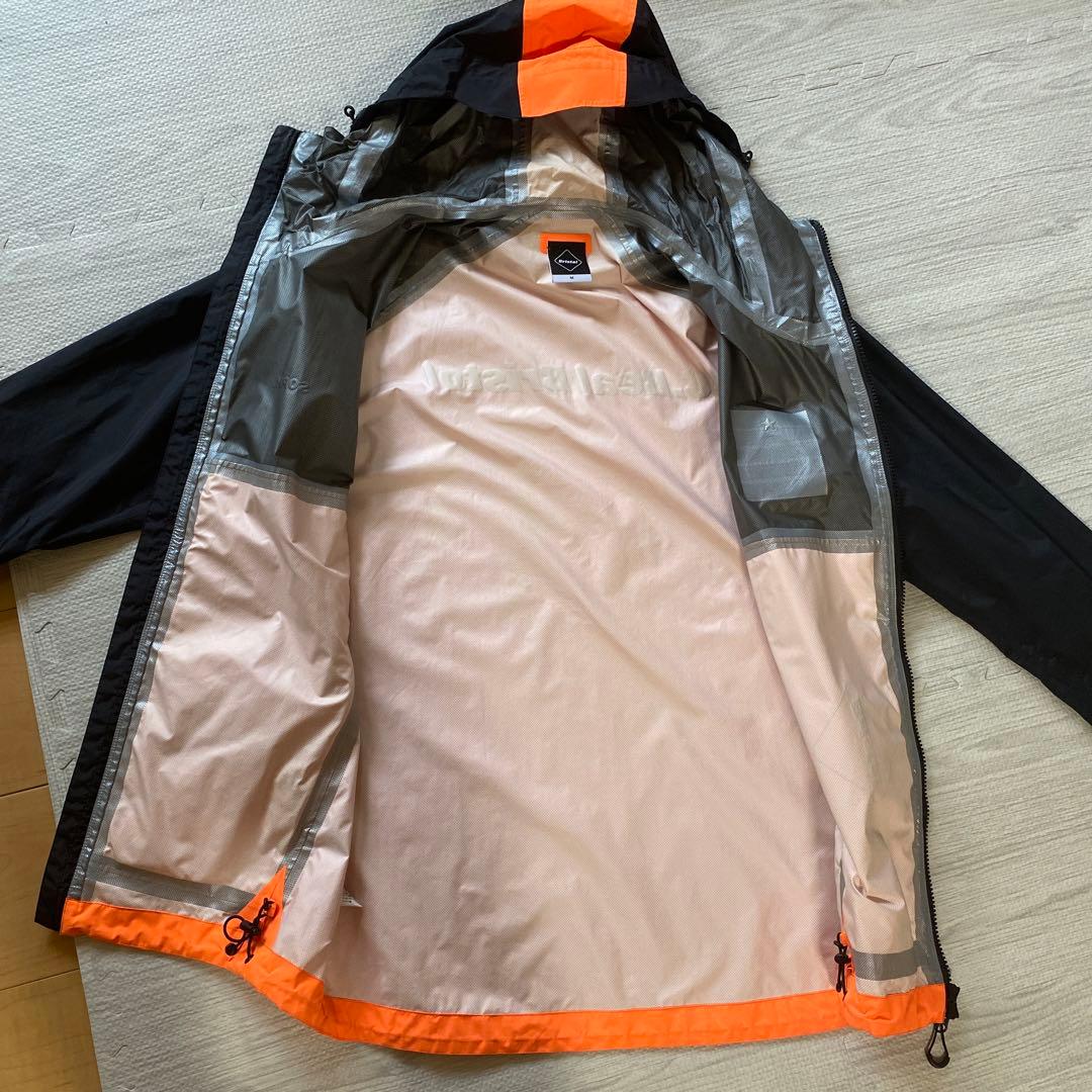 F.C.Real Bristol 薄型ジャケット
