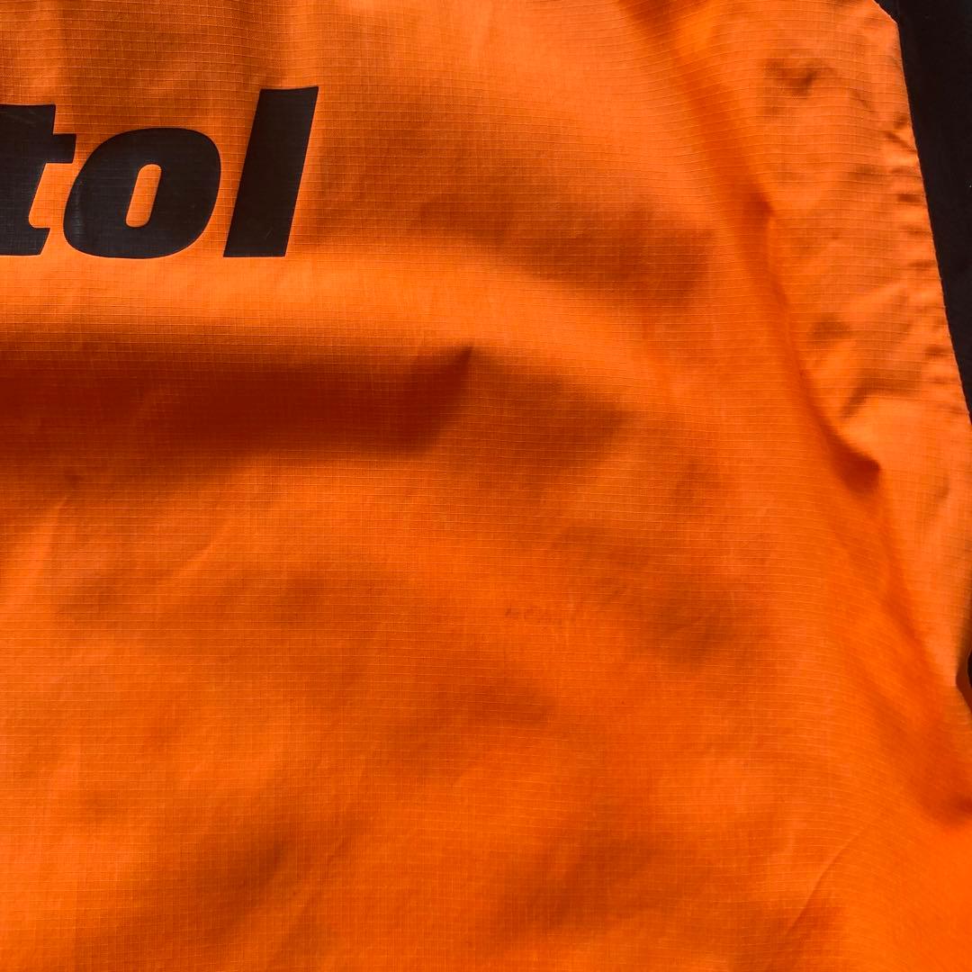 F.C.Real Bristol 薄型ジャケット