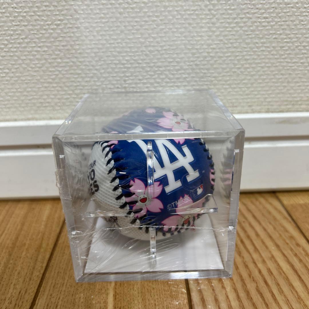 新品未開封MLB TOKYO SERIES 村上隆 記念ボール　ドジャース