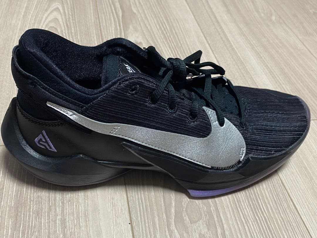 Nike Freak メンズ バスケットボールシューズ USED