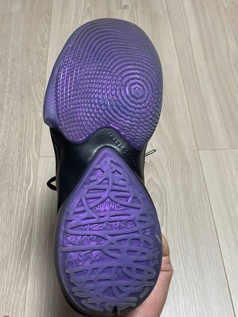 Nike Freak メンズ バスケットボールシューズ USED