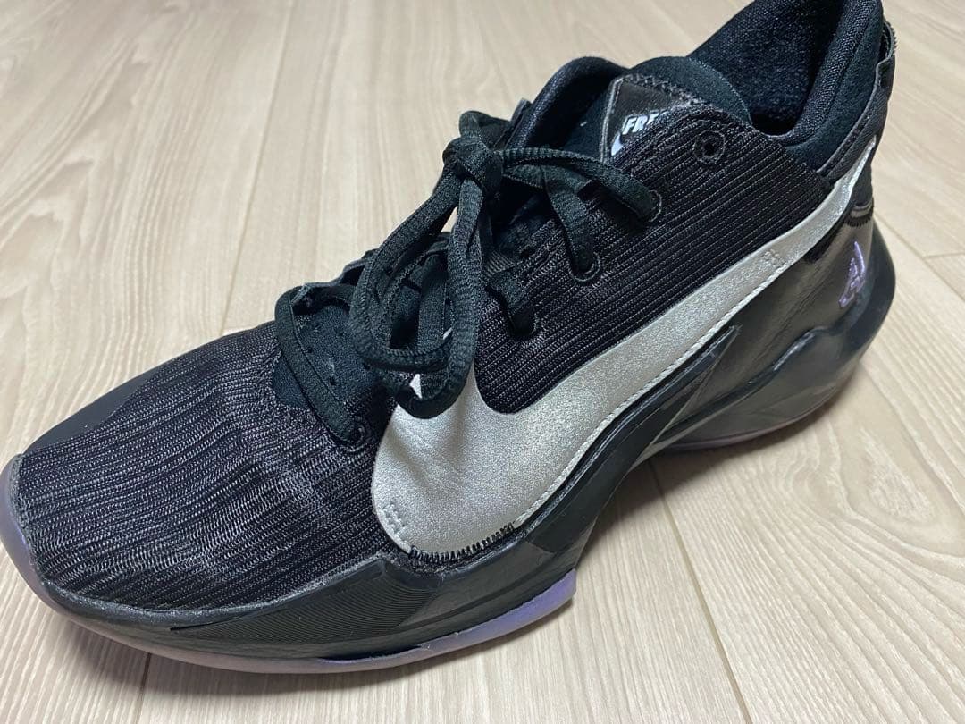Nike Freak メンズ バスケットボールシューズ USED