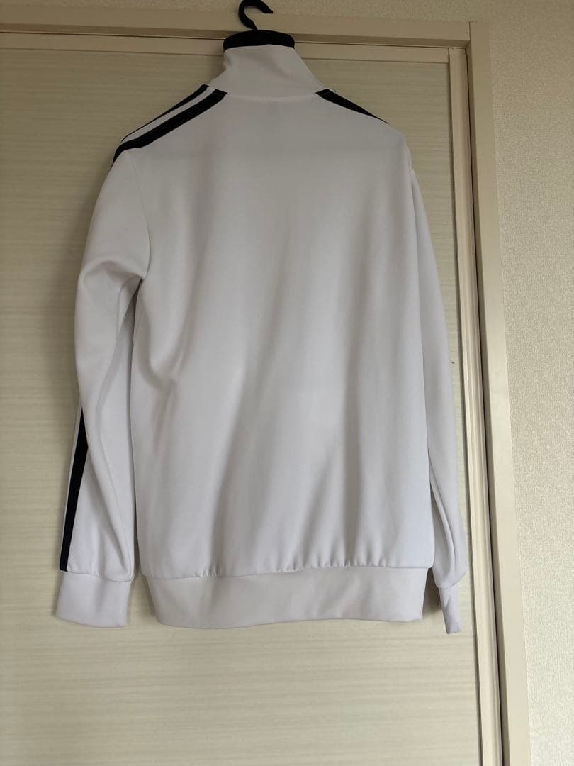 adidasジャージ上下