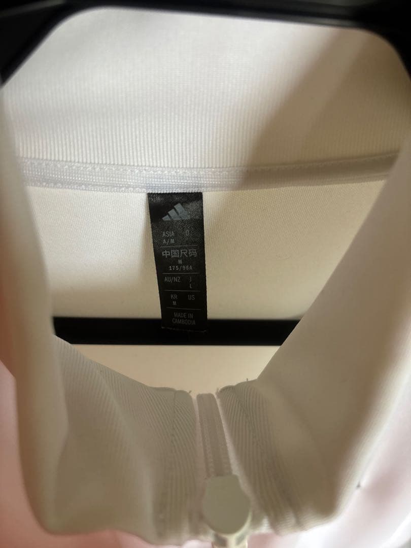 adidasジャージ上下