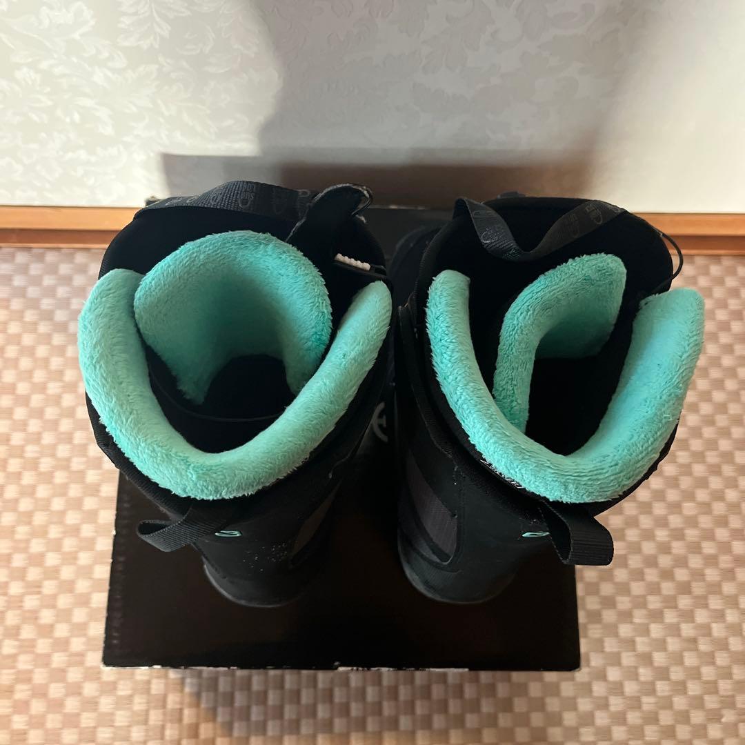 美品　サロモン　SALOMON スノーボード用ブーツ