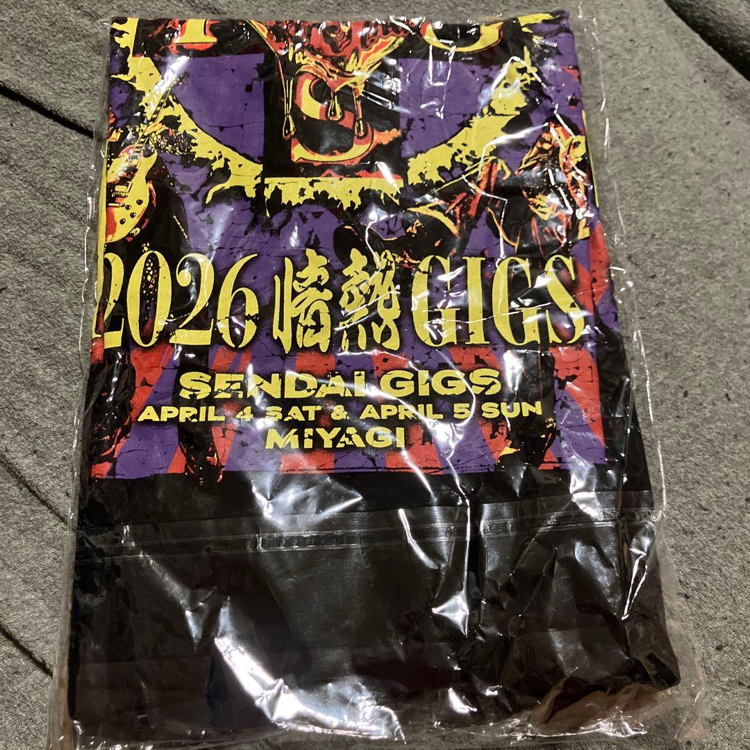 B'z SHOWCASE 情熱GIGS Tシャツ Lサイズ 未開封