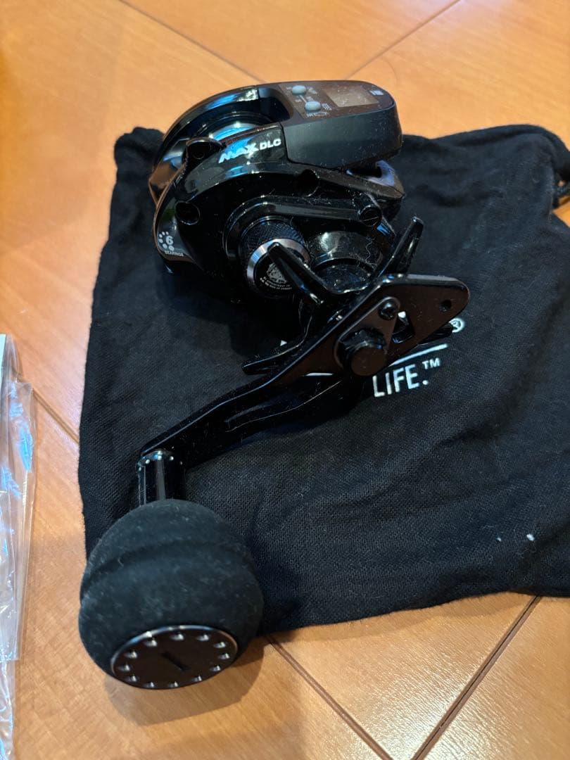 ☆美品・1度のみ使用☆ AbuGarcia MAX DLC MHP 右巻き