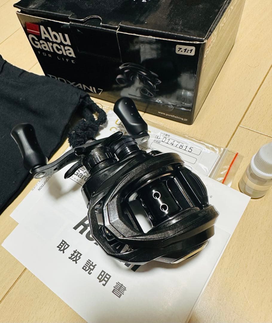 Abu アブ Garcia ROXANI 7 ロキサーニ ベイトリール