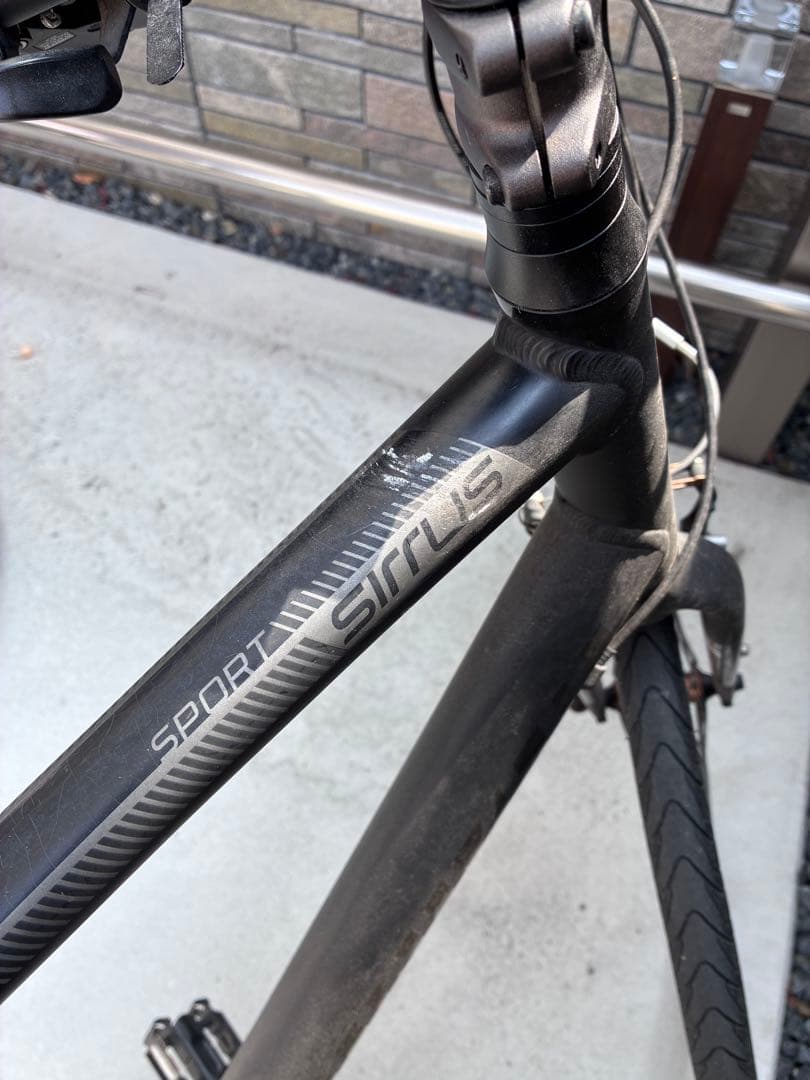 スペシャライズドSIRRUS SPORT クロスバイク　SPECIALIZED