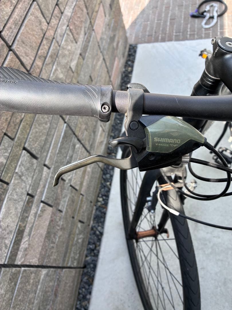スペシャライズドSIRRUS SPORT クロスバイク　SPECIALIZED
