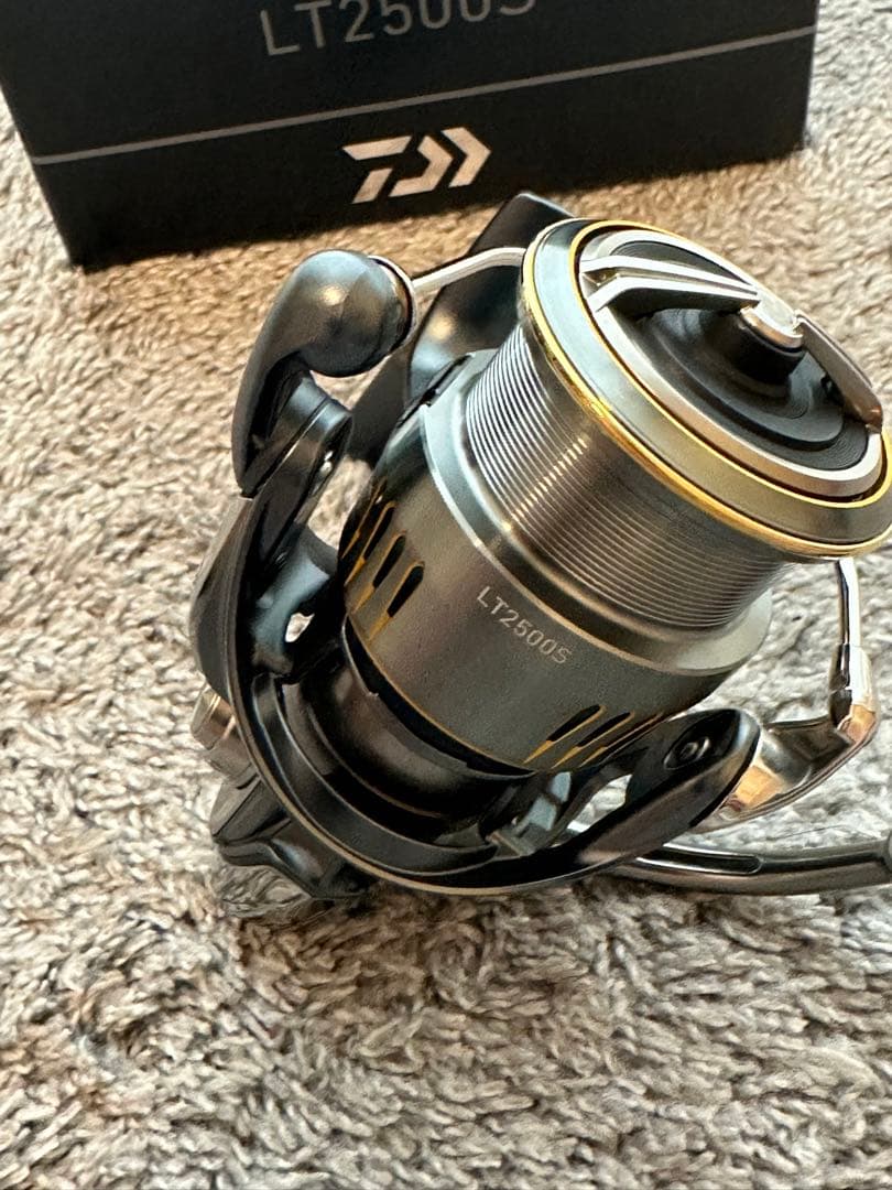 ダイワ　23エアリティ LT2500S 送料込