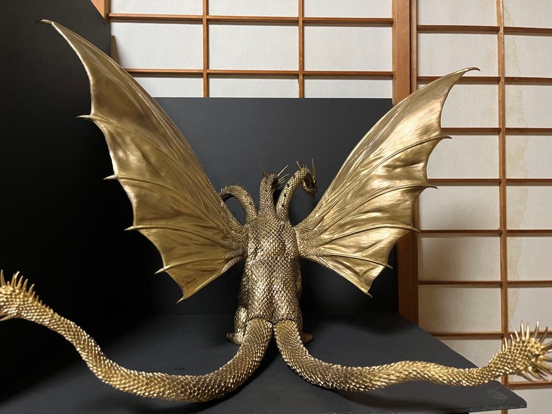 開封美品一番くじ ゴジラVSキングギドラ A賞 キングギドラ MAGNUVICS