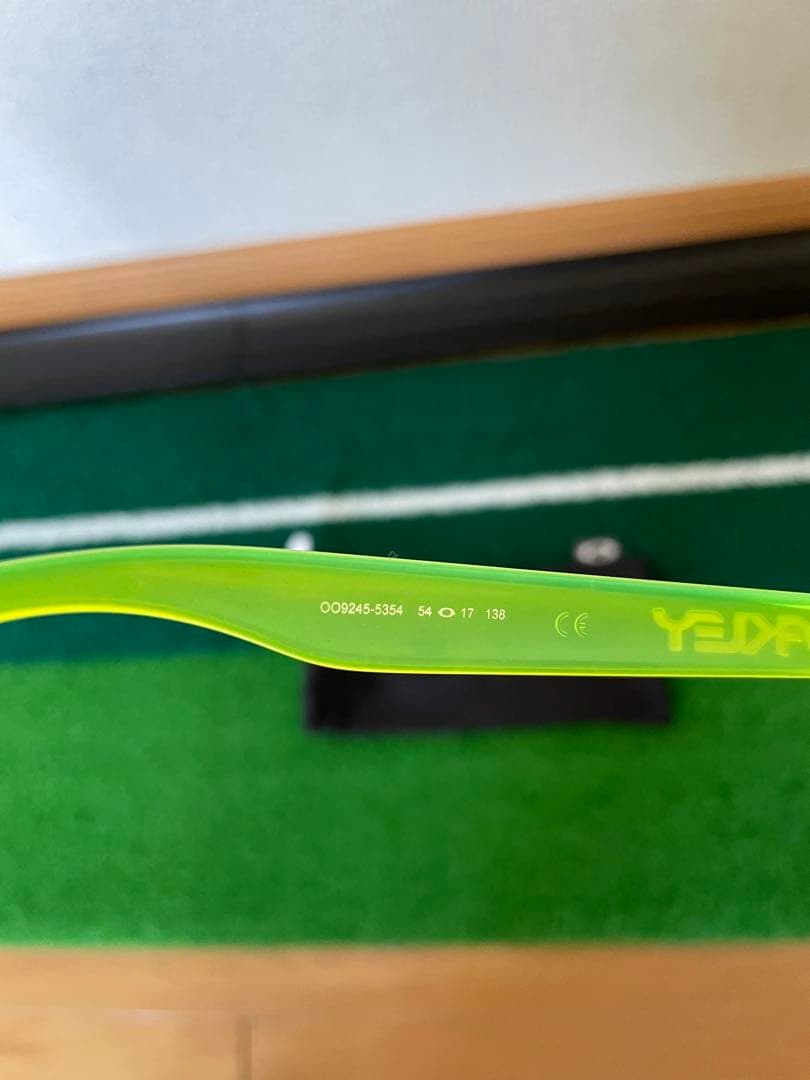 Oakley サングラス クリア/ネオンイエロー