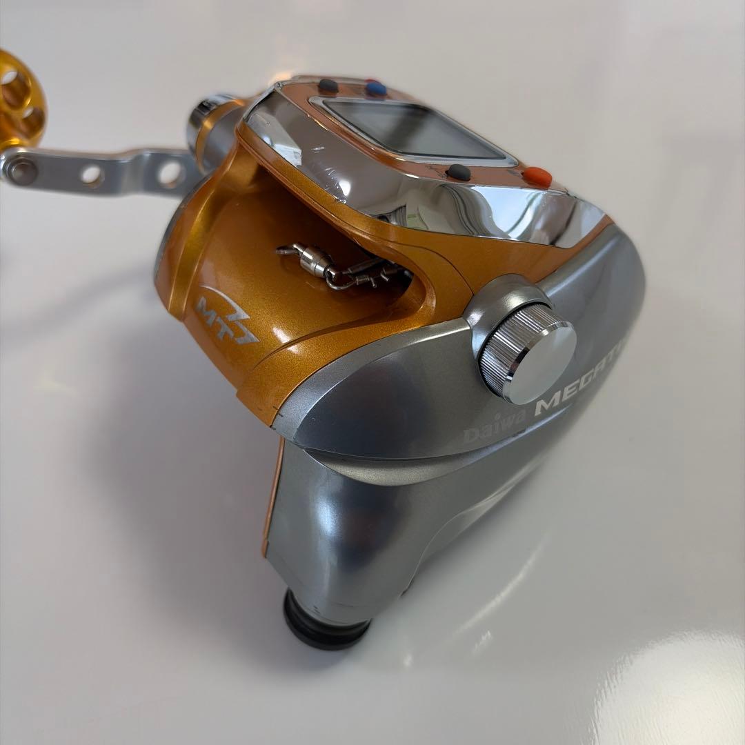 Daiwa MEGATWIN 電動リール