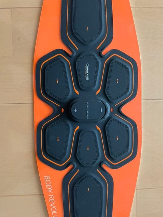 SIX PAD アブズベルト
