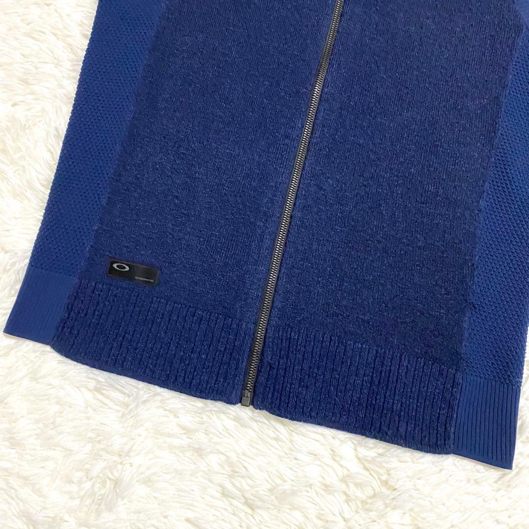 オークリー　ベスト　ジップ　刺繍ロゴ　ゴルフ　スカル　メッシュ　ネイビー　M