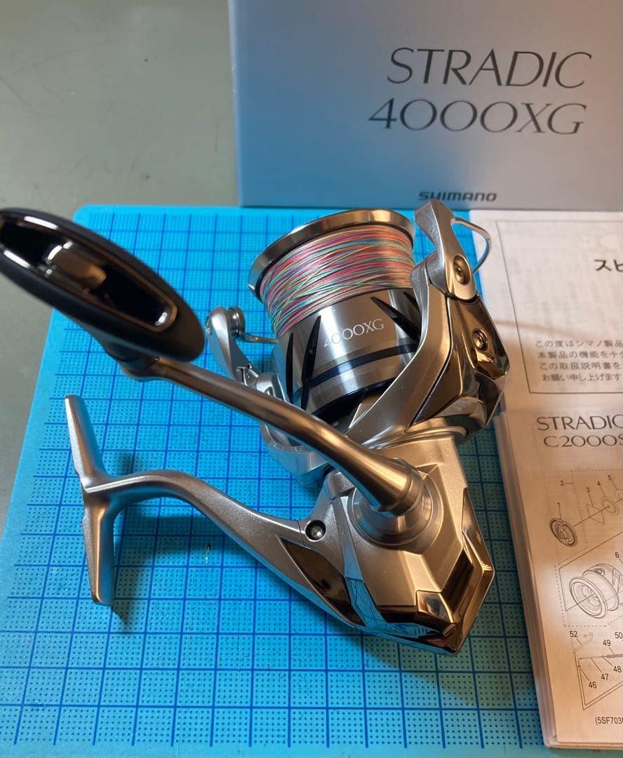 SHIMANO STRADIC 4000XG スピニングリール