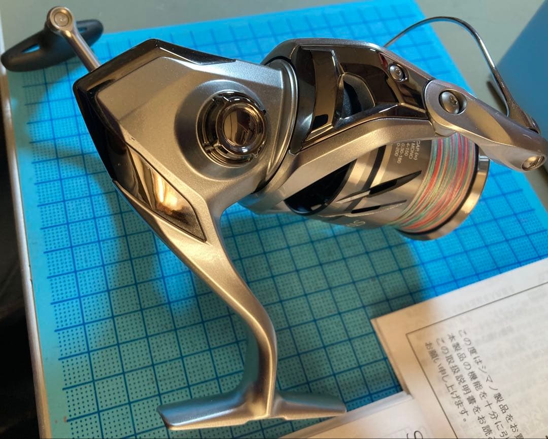 SHIMANO STRADIC 4000XG スピニングリール