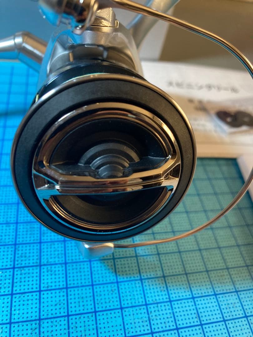 SHIMANO STRADIC 4000XG スピニングリール
