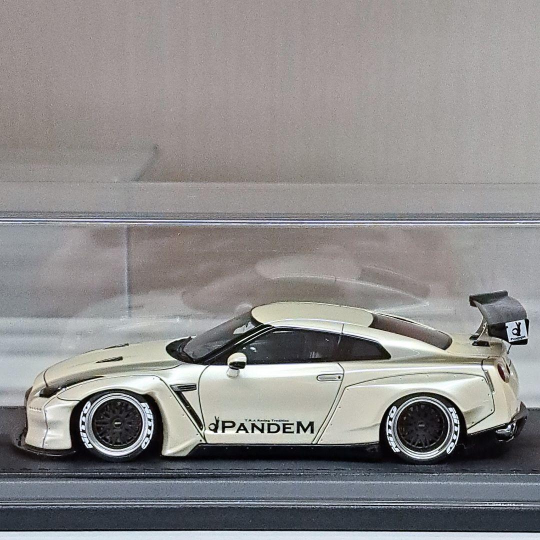 イグニッションモデル 1/43 PANDEM R35 GT-R パールホワイト