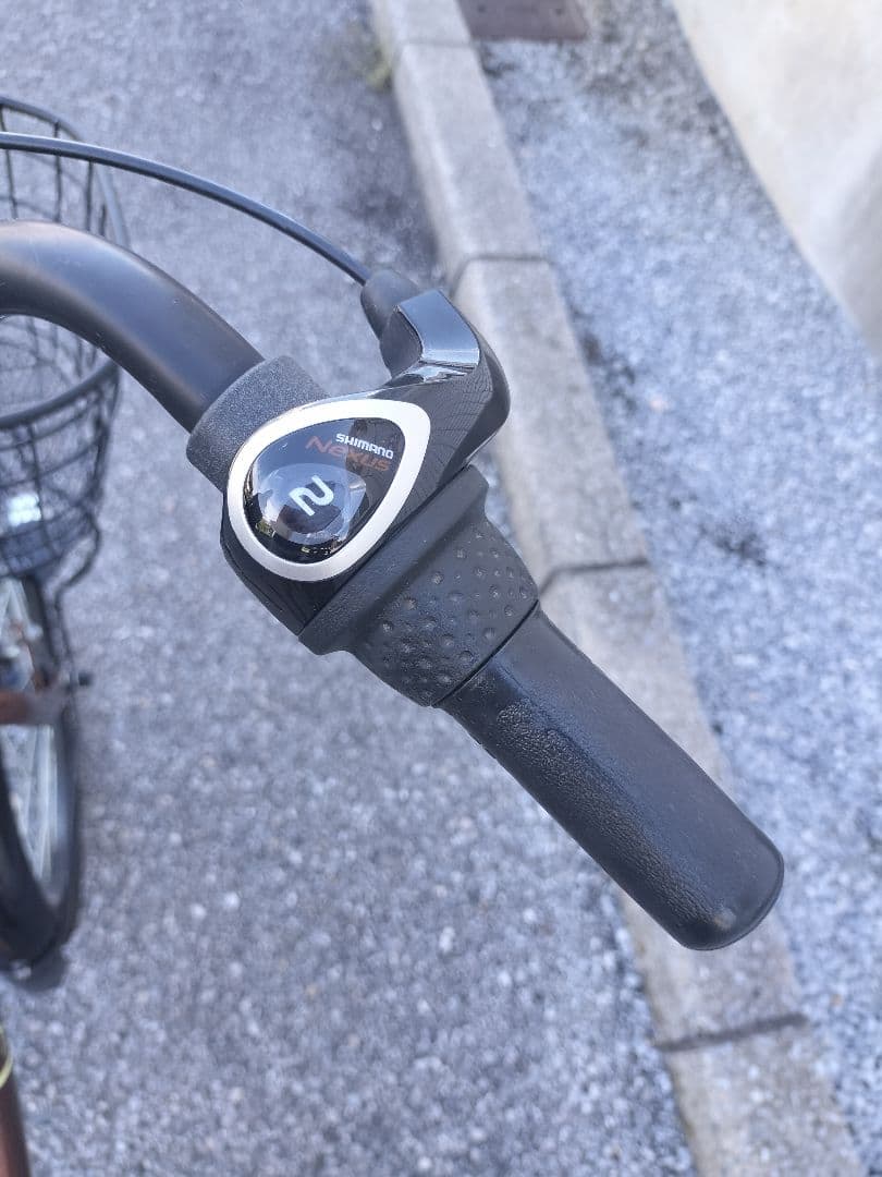非電動自転車　電動アシスト自転車 チャイルドシート付き ブラウン　子供乗せ自転車