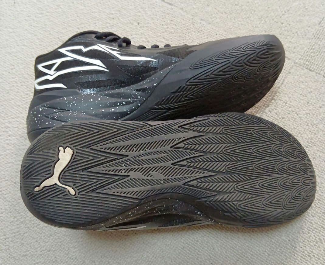 超美品PUMA Melo ブラックバスケットシューズ