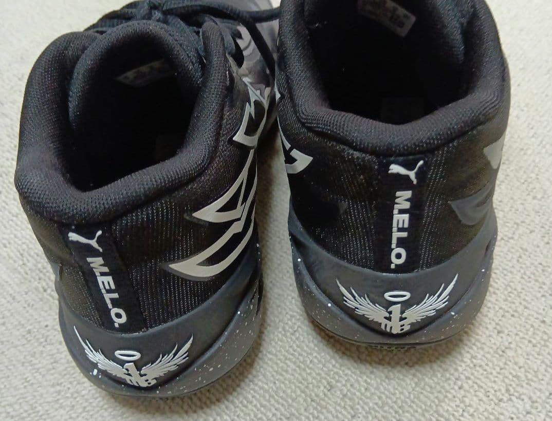 超美品PUMA Melo ブラックバスケットシューズ