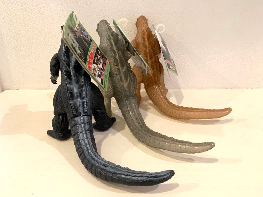 希少 東宝怪獣シリーズ 初代ゴジラ、限定ブラック・ブラウン クリアソフビ 現状品