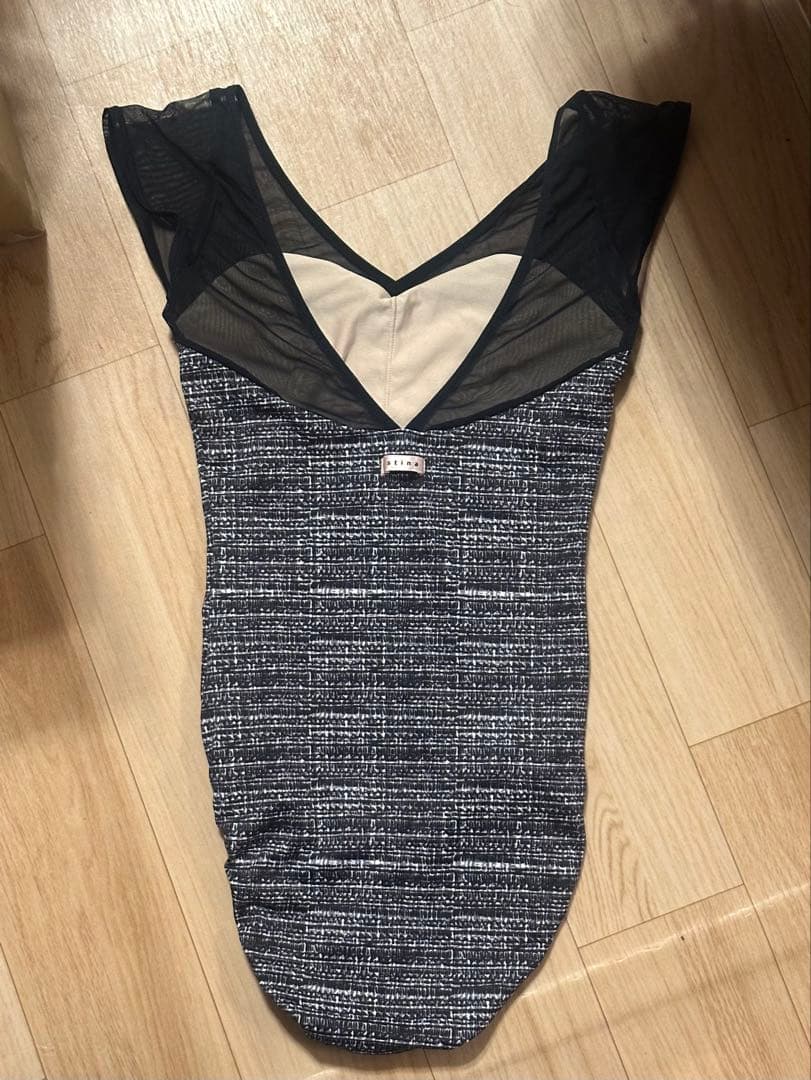 stina スティナ レオタードS