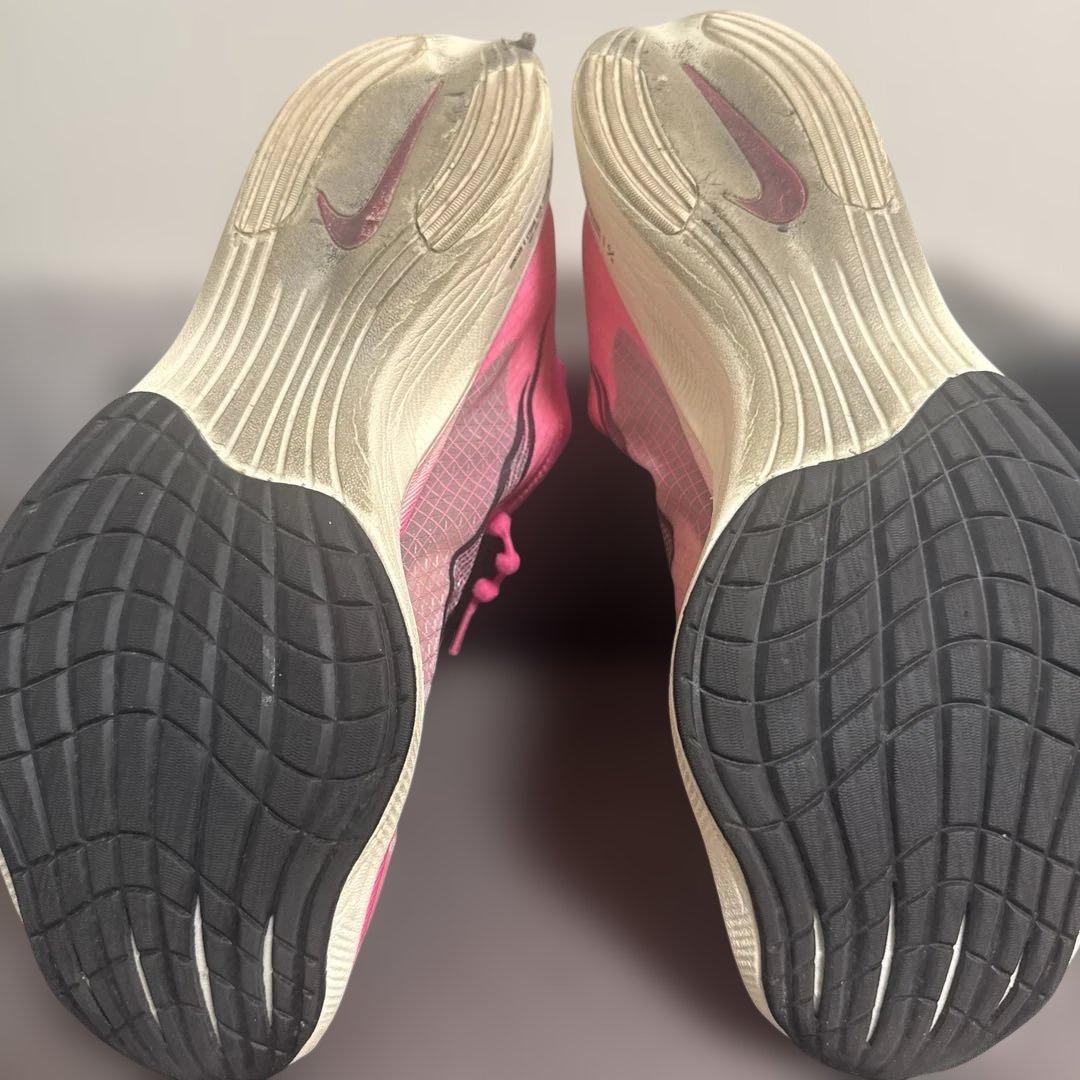 【中古】Nike vaporfly next %2 27.0cm