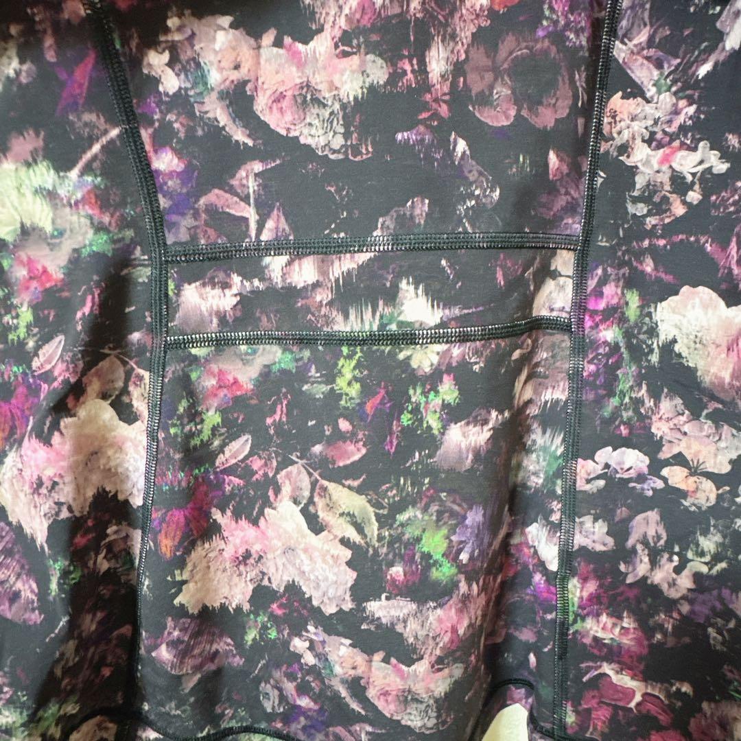 美品✨lululemon ルルレモン 花柄 黒 紫 花 ジャケット 海外古着