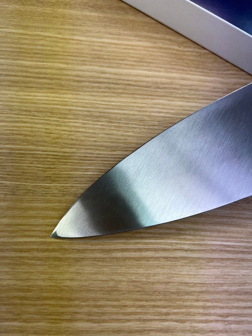 ★新品送料込★堺打刃物はがね鍛造出刃包丁180mm黒塗柄化粧箱入右片刃化粧箱入り