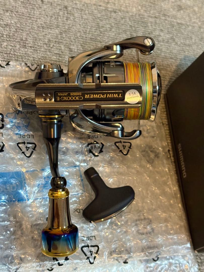 シマノ　24TWIN POWER C3000XG 極上品