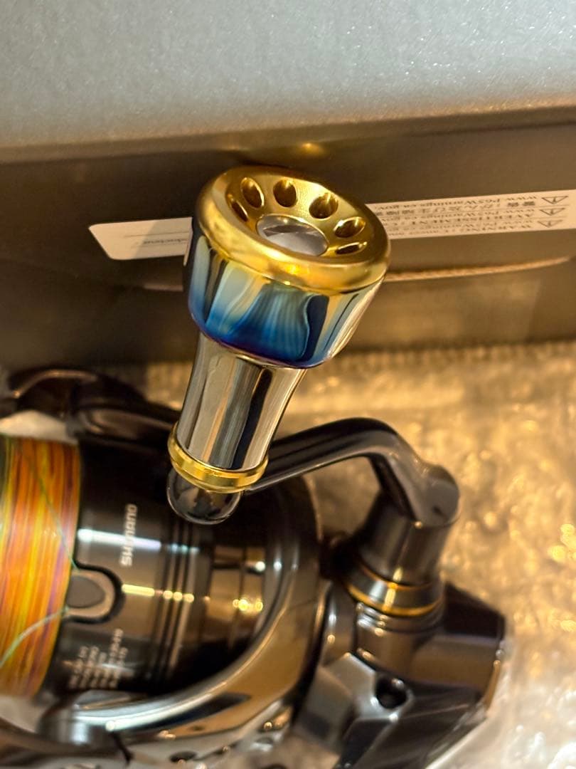 シマノ　24TWIN POWER C3000XG 極上品