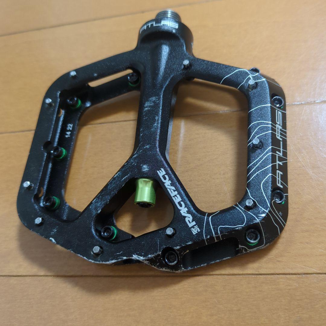 RACEFACE ATLAS フラットペダル アトラス ダウンヒル トレイル