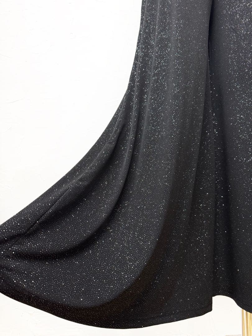 【小粋】新品　シルバーラメ　ワイドパンツ　 黒ｍ 083