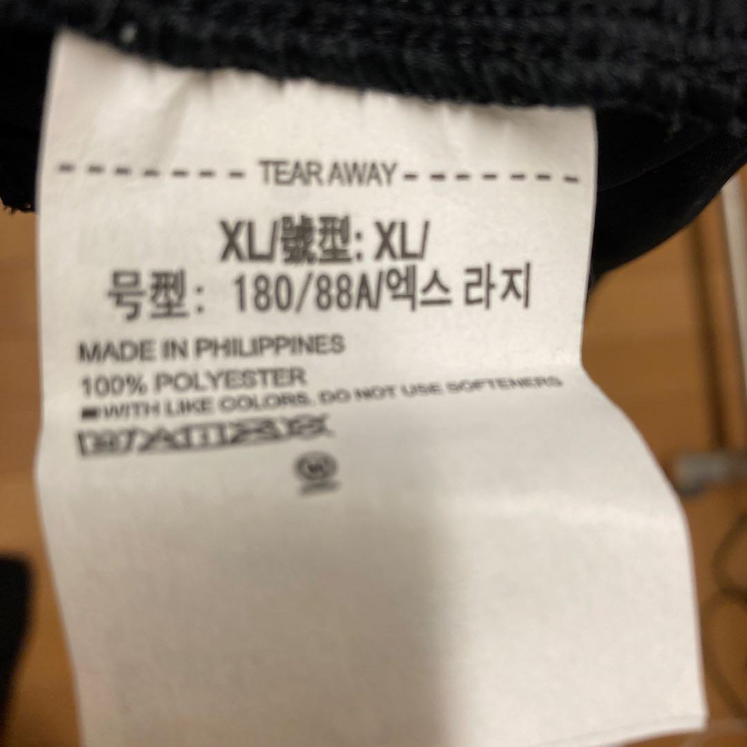 定価¥17.050 未使用【UNDER ARMOUR】薄手セットアップ　ブラック